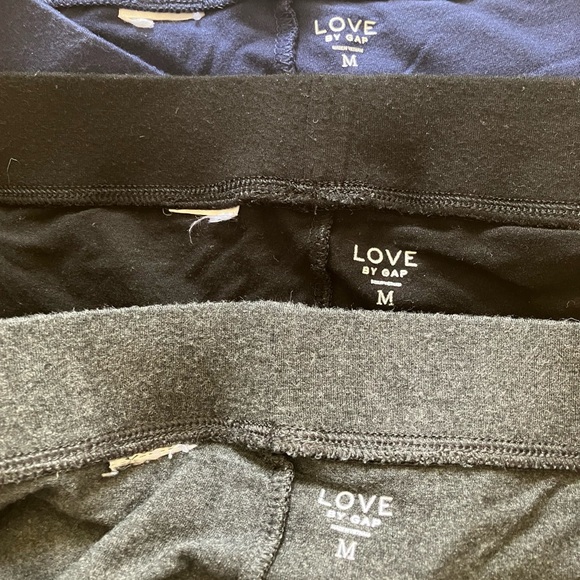 3 PAIR Love by GAP Blue Black Gray Buttery-soft cropped leggings Size M - Picture 5 of 8